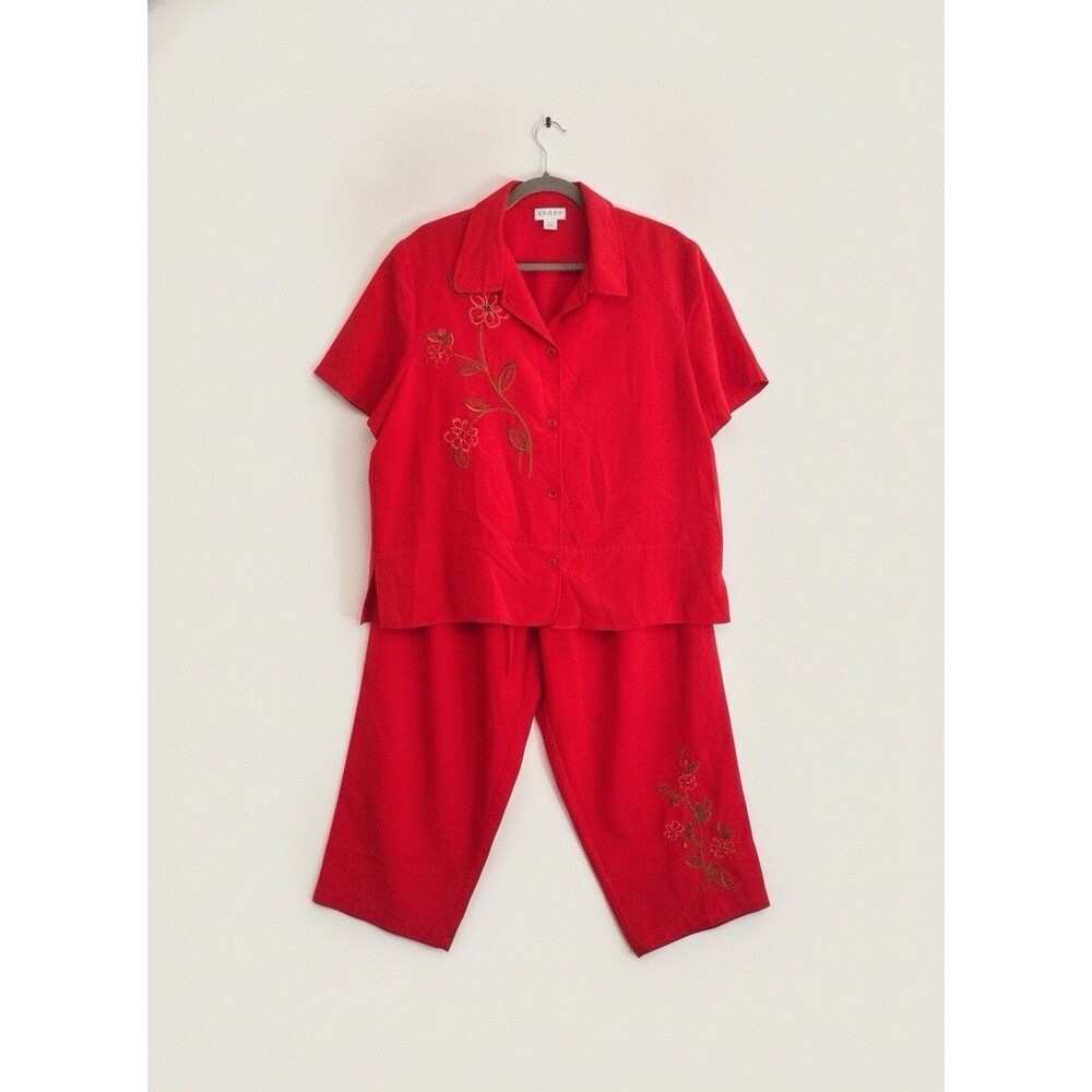 Koret Vintage 2-Piece Red Embroidered Set Size 18 Crop Pants & Shirt